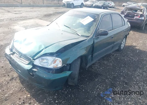 1999 Honda Civic Lx из США, поврежденный, VIN 2HGEJ6671XH573555